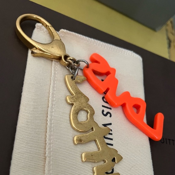 Louis Vuitton Stephen Sprouse Graffiti Bag Charm - Picture 9 of 10
